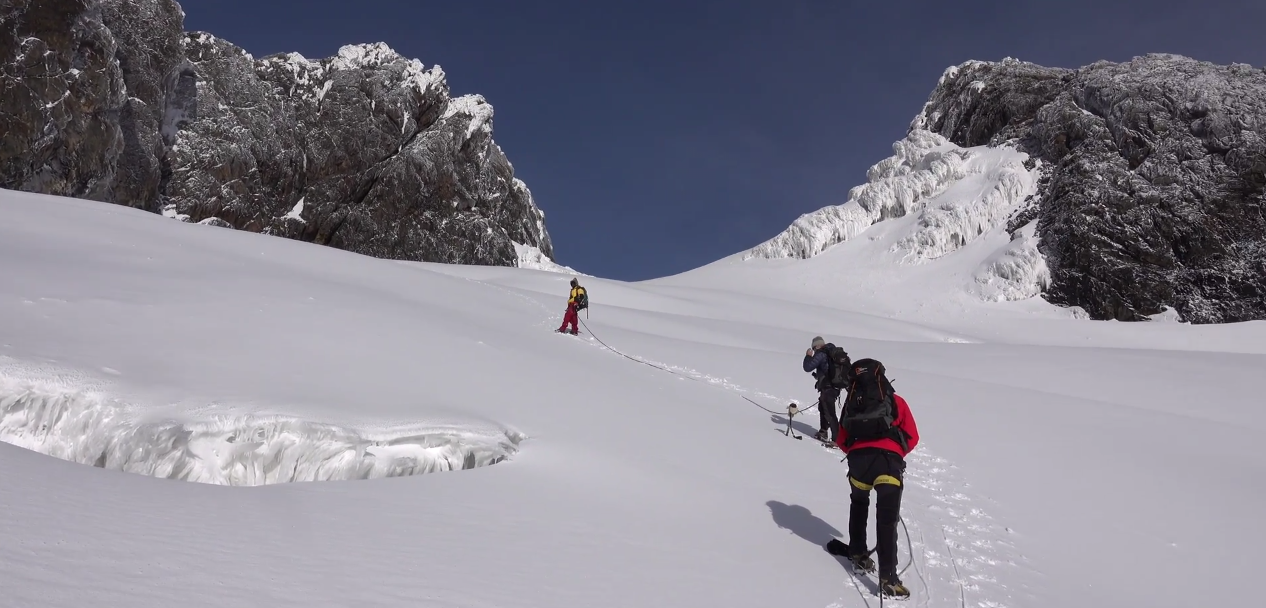 Best time to trek Rwenzori Mountains - Discovery Slayers Uganda