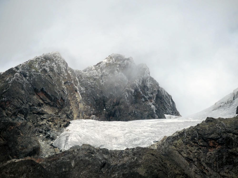 Guide to plan Gorilla Trek & Rwenzori Hike - Discovery Slayers Uganda